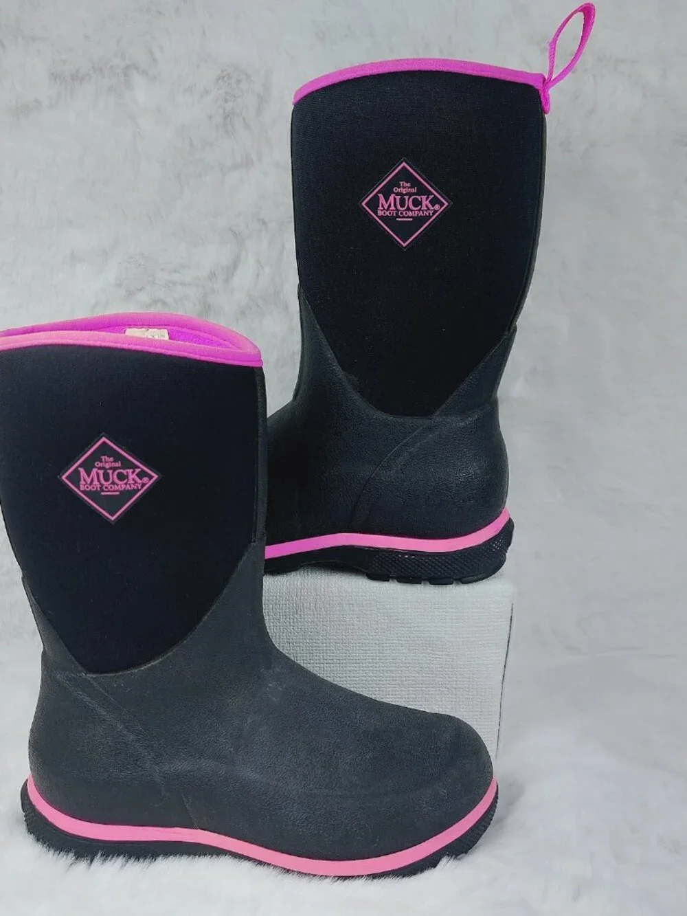 Muck Girl's Black Pink Element Rain Rubber Mid-Calf Rain Boots Size 1